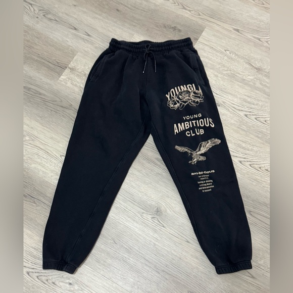 YoungLA Joggers Sweatpants Mens Medium Black Young Ambitious Club Graphic 722 - Picture 2 of 7